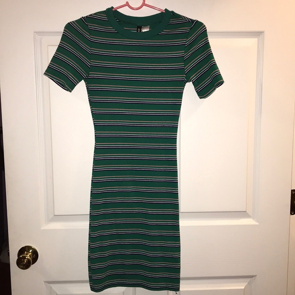 Green midi dress